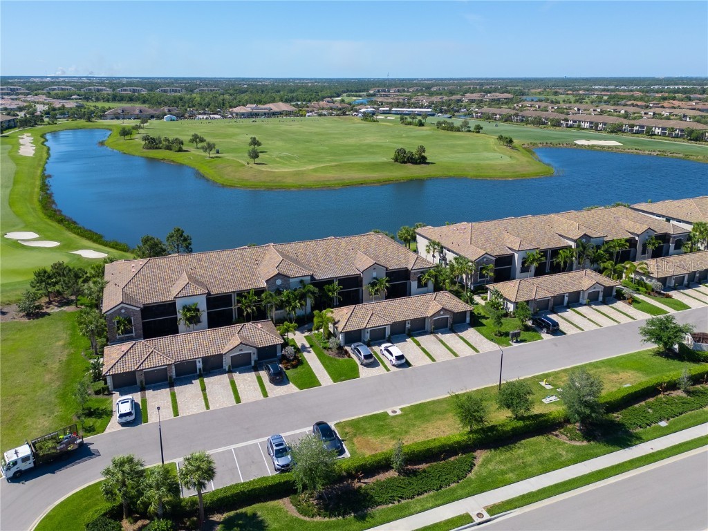 5634 Palmer Circle #206 Bradenton FL 34211 A4606473 image1