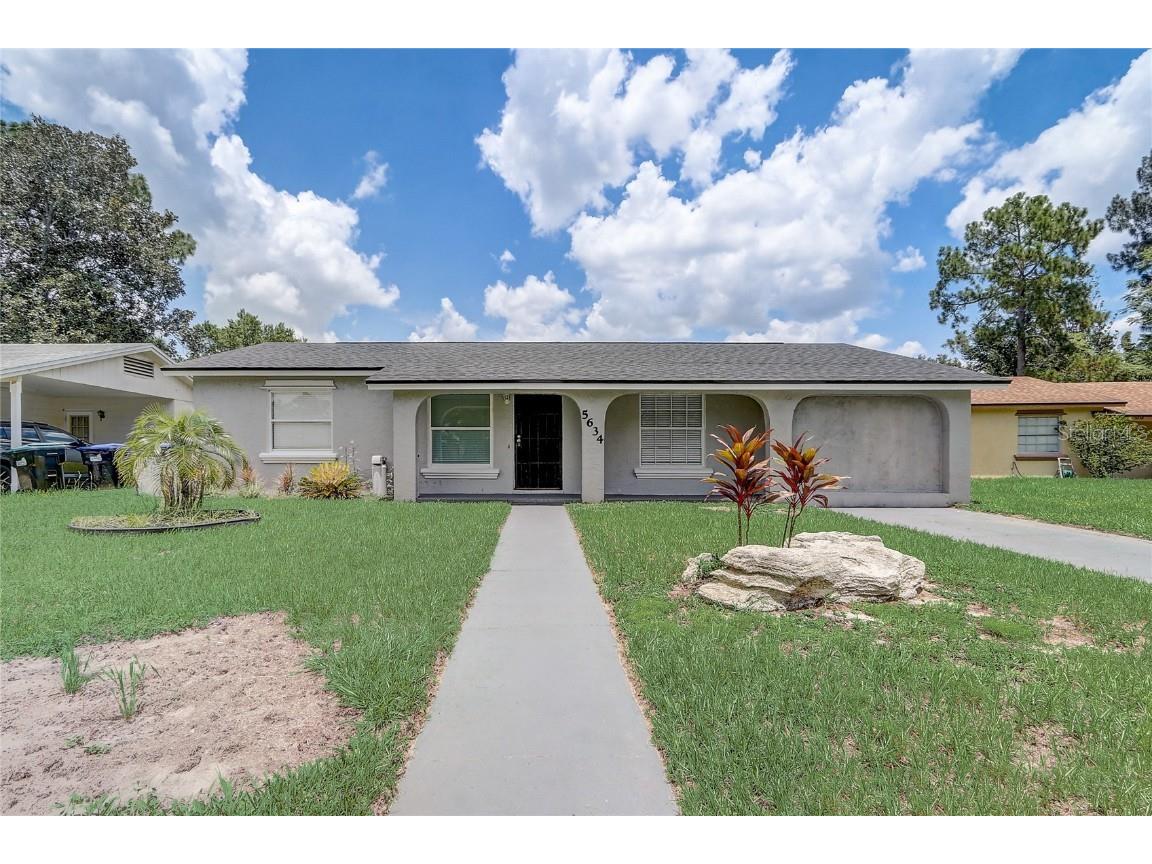 5634 Stull Avenue Orlando FL 32810 O6227740 image1