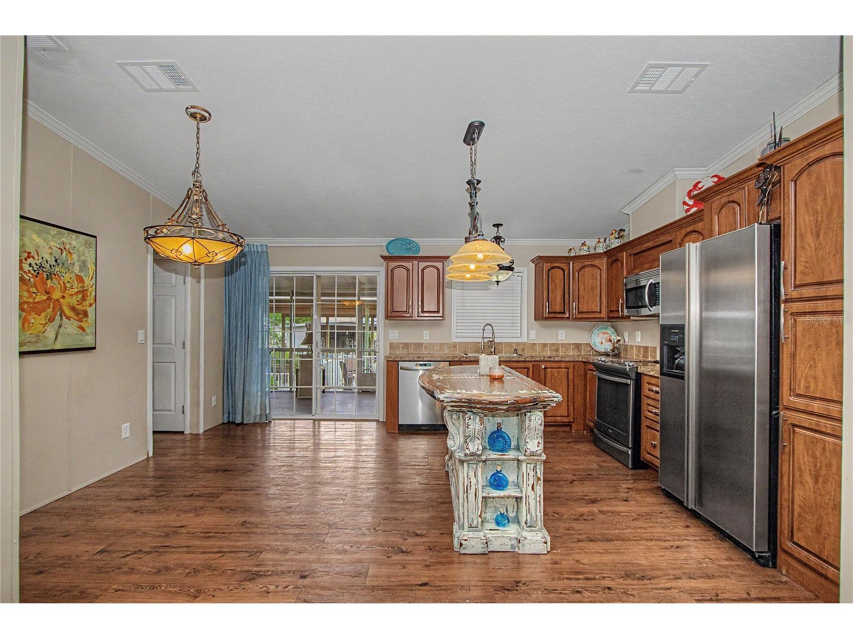 56348 Maple Road Astor FL 32102 OM723590 image16