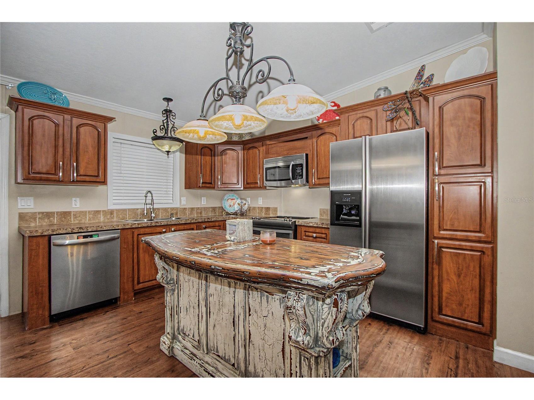 56348 Maple Road Astor FL 32102 OM723590 image3