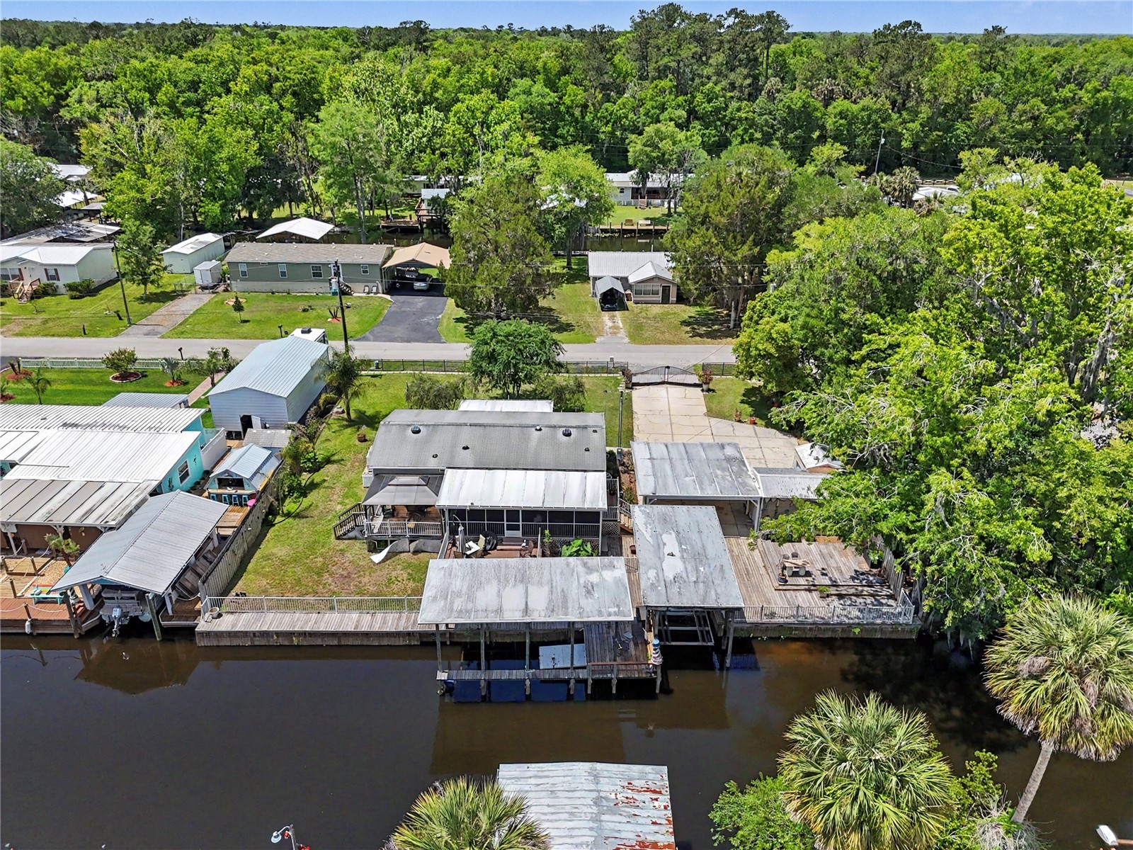 56348 Maple Road Astor FL 32102 OM723590 image38