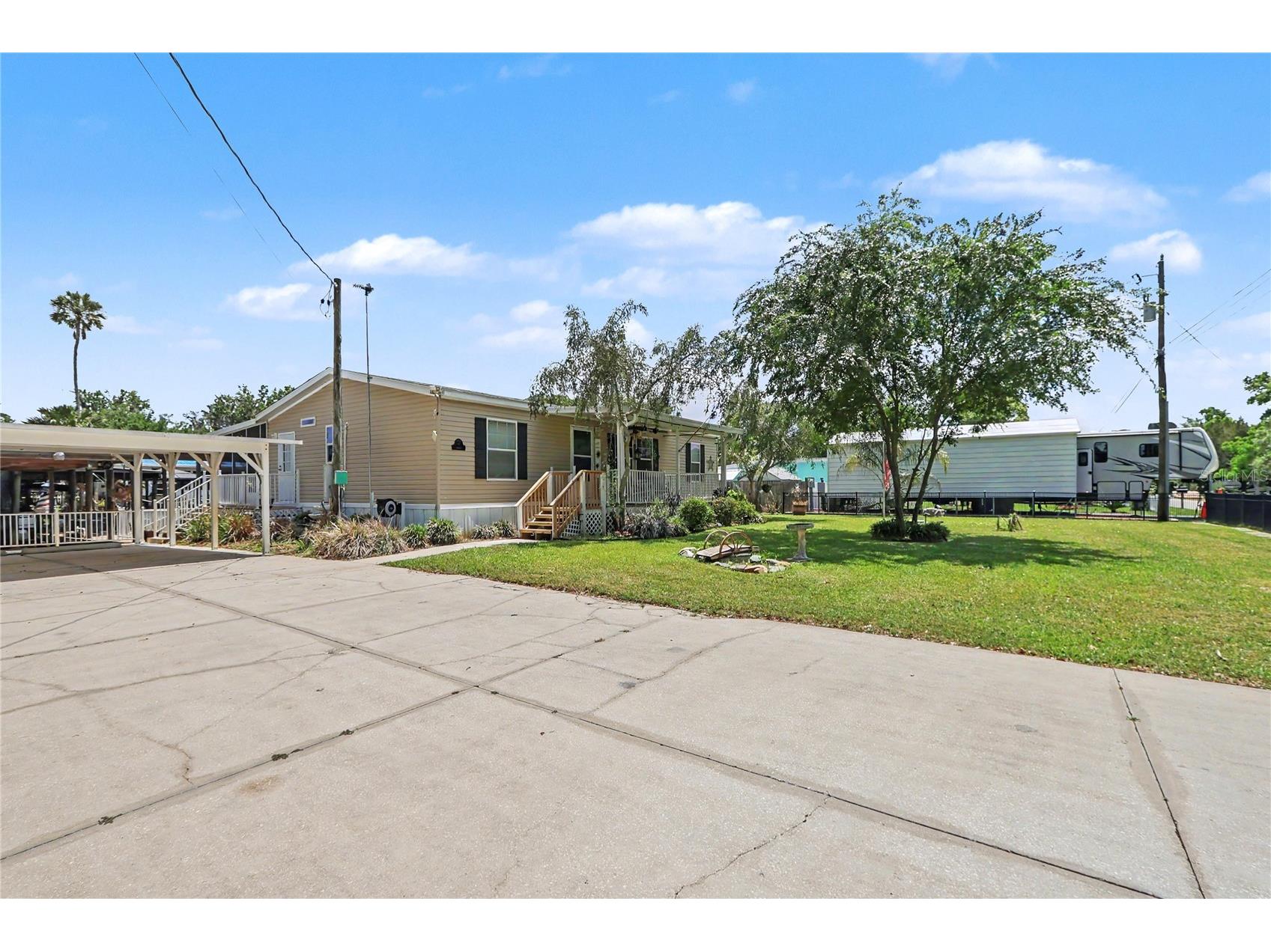 56348 Maple Road Astor FL 32102 OM723590 image55