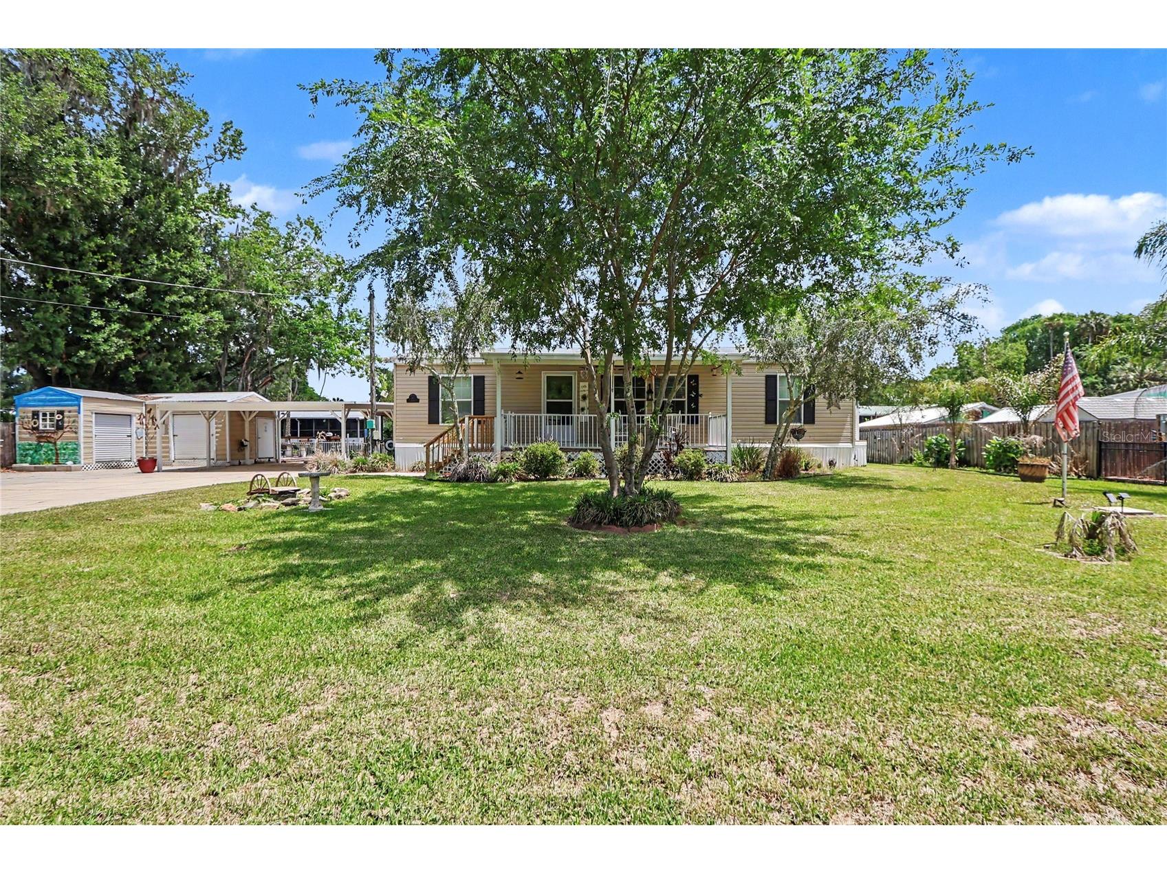 56348 Maple Road Astor FL 32102 OM723590 image56