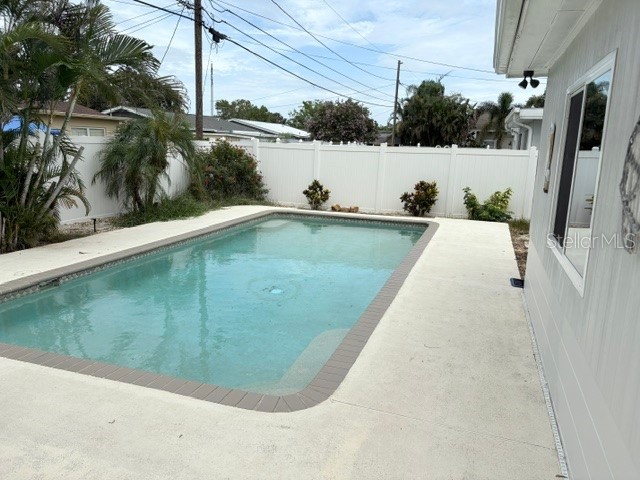 5635 20th Avenue N Saint Petersburg FL 33710 TB8402097 image10