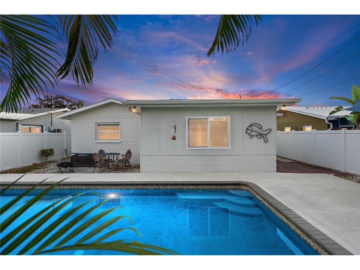 5635 20th Avenue N Saint Petersburg FL 33710 TB8402097 image14