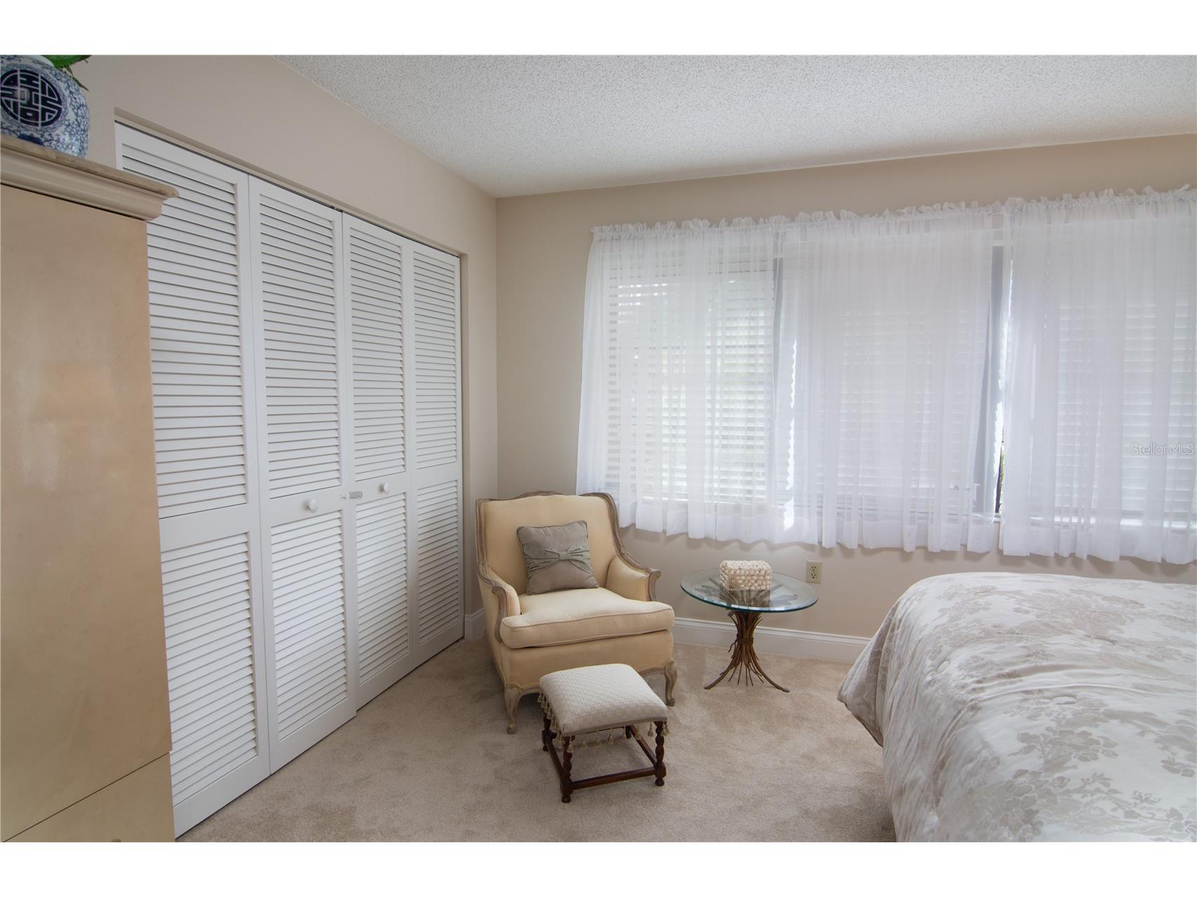 5635 Golf Pointe Drive #101 Sarasota FL 34243 A4683974 image16