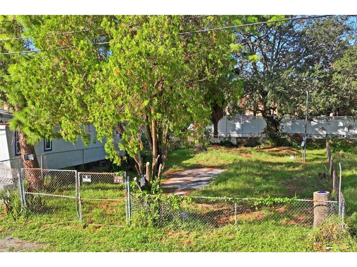 5635 Van Doren Ave New Port Richey FL 34652 W7869756 image5