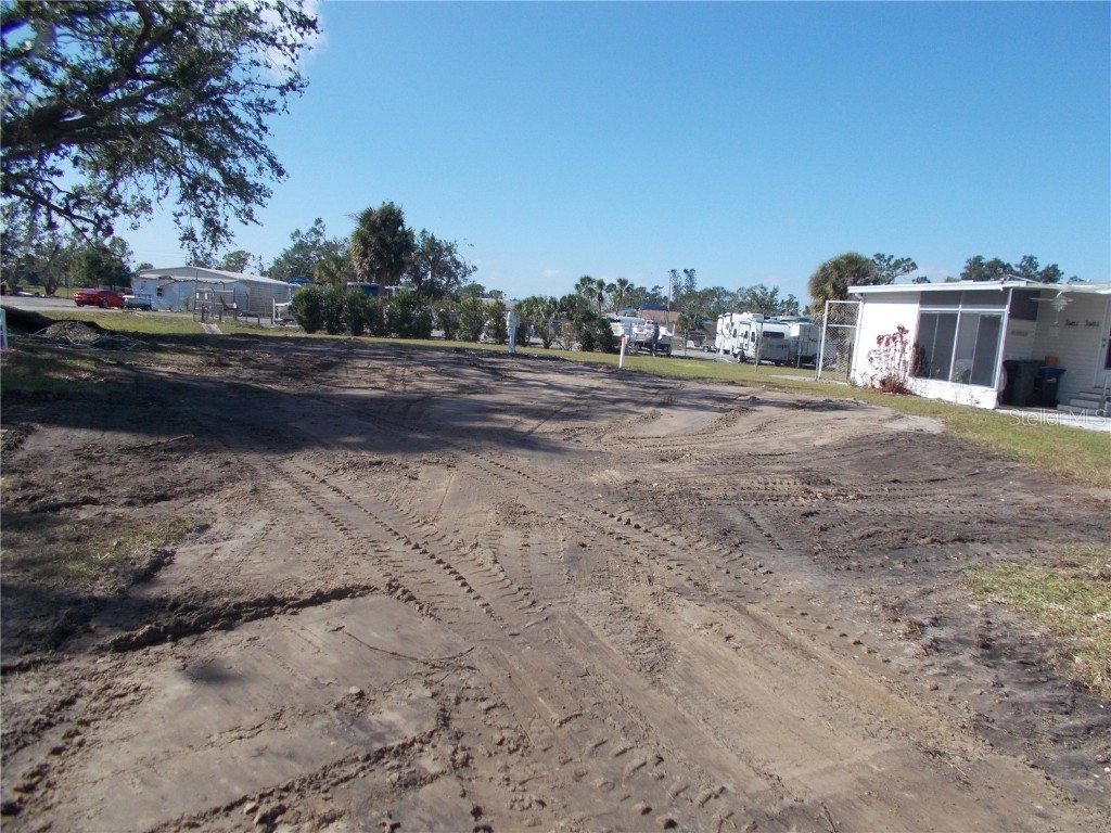 5636 Holiday Park Boulevard North Port FL 34287 C7469800 image1