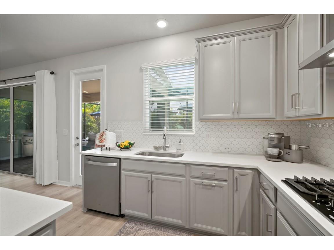 5636 Silver Sun Drive Apollo Beach FL 33572 TB8411975 image23