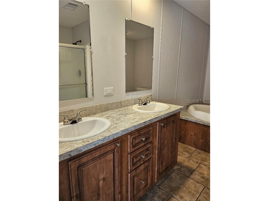 5636 W.O. Griffin Road Plant City FL 33567 TB8449901 image10