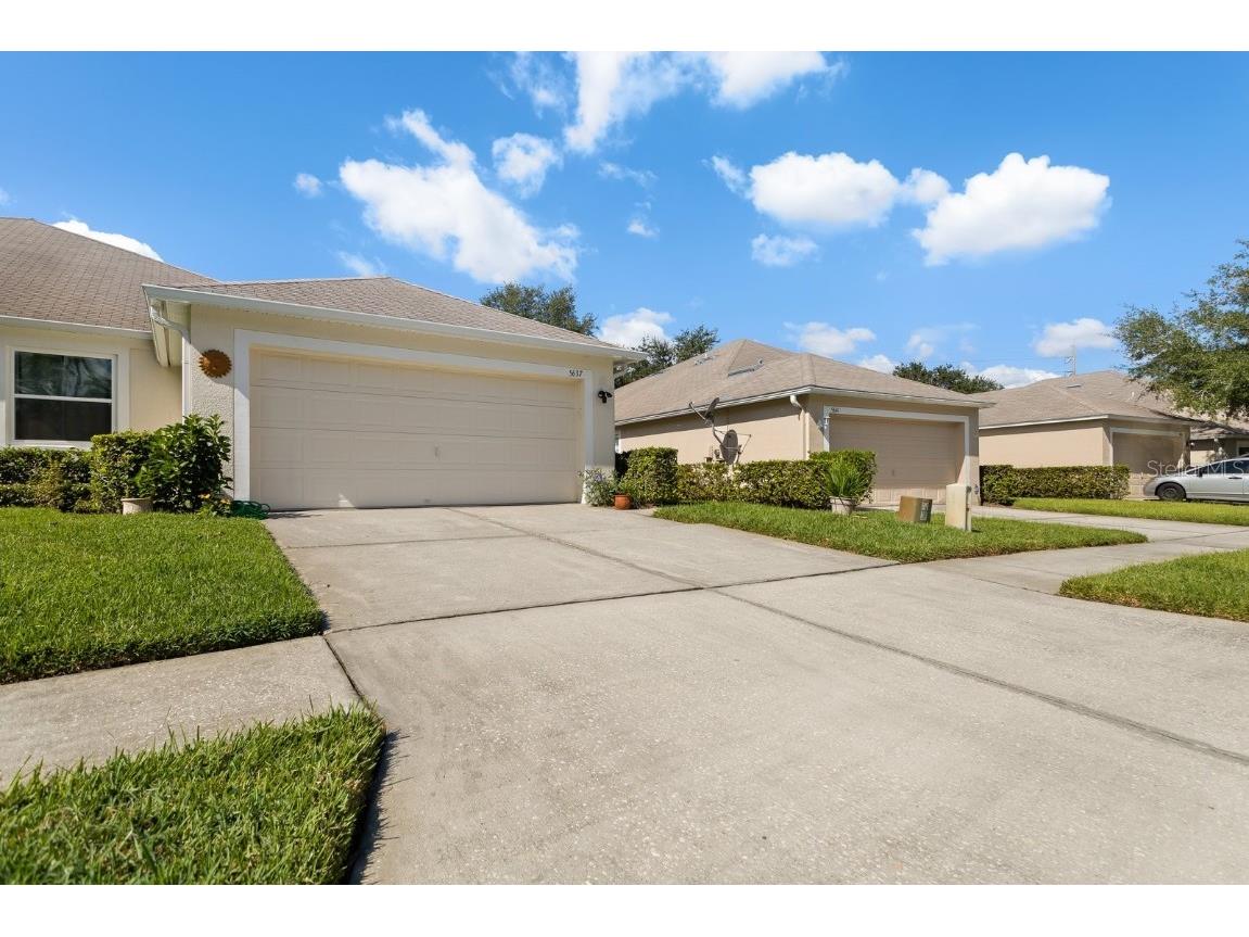 5637 Autumn Shire Drive Zephyrhills FL 33541 T3335926 image1