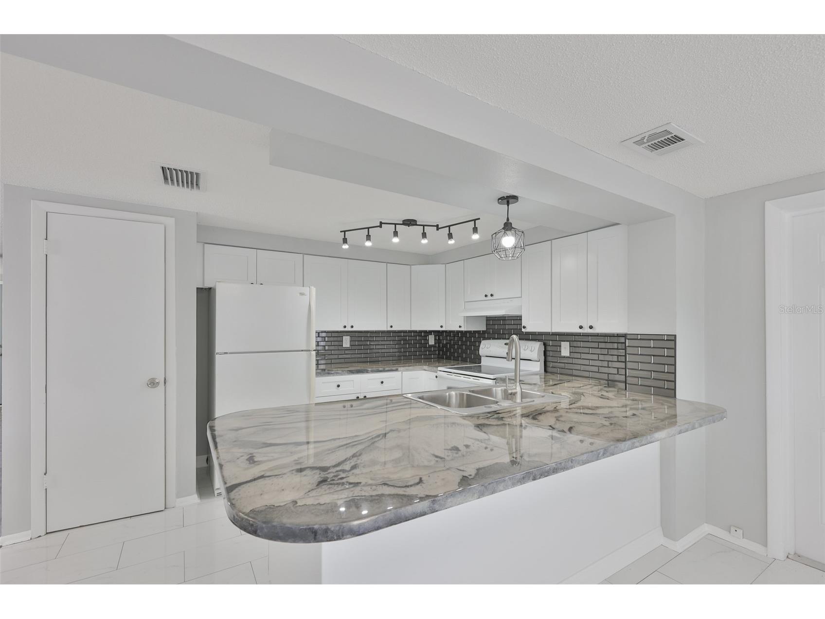5637 Golden Nugget Drive Holiday FL 34690 TB8500270 image11