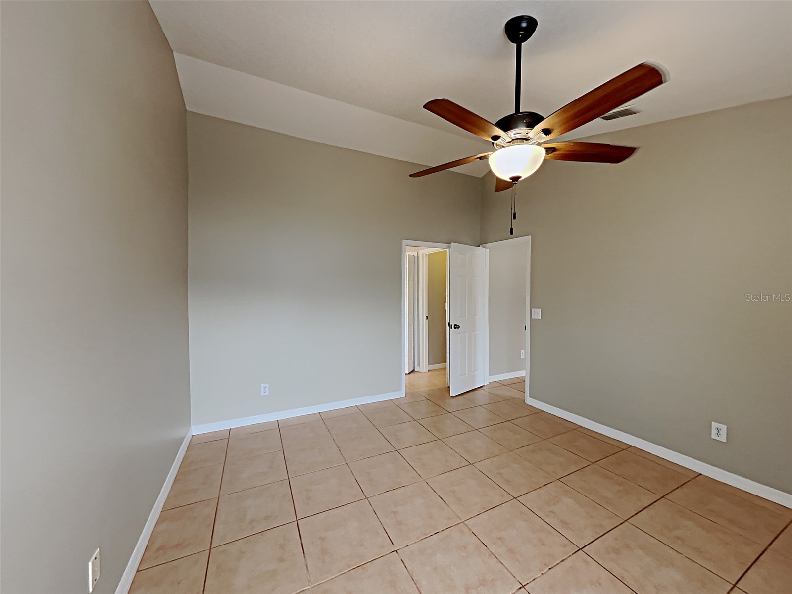 5637 Loma Vista Court Davenport FL 33896 TB8508639 image16