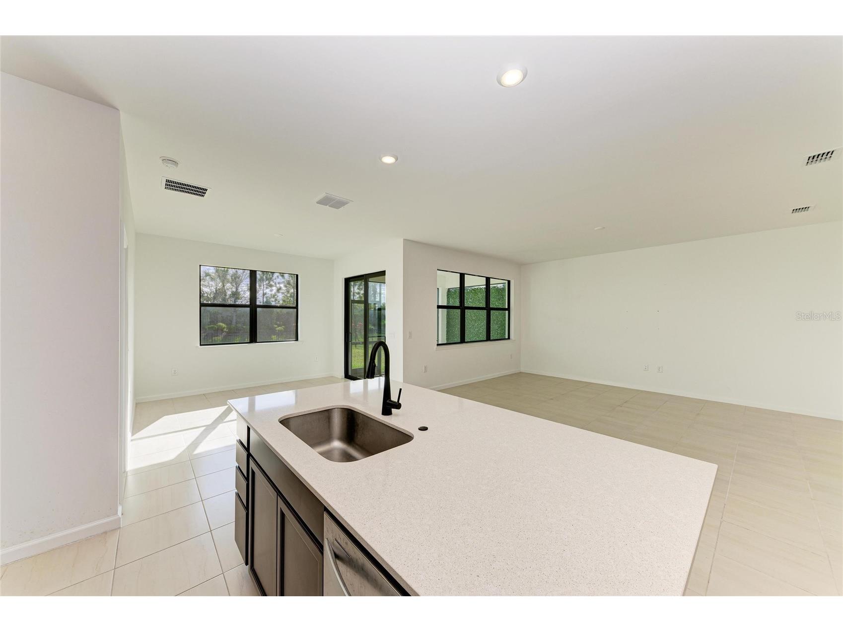 5637 Silverside Pine Court Bradenton FL 34211 A4686861 image24