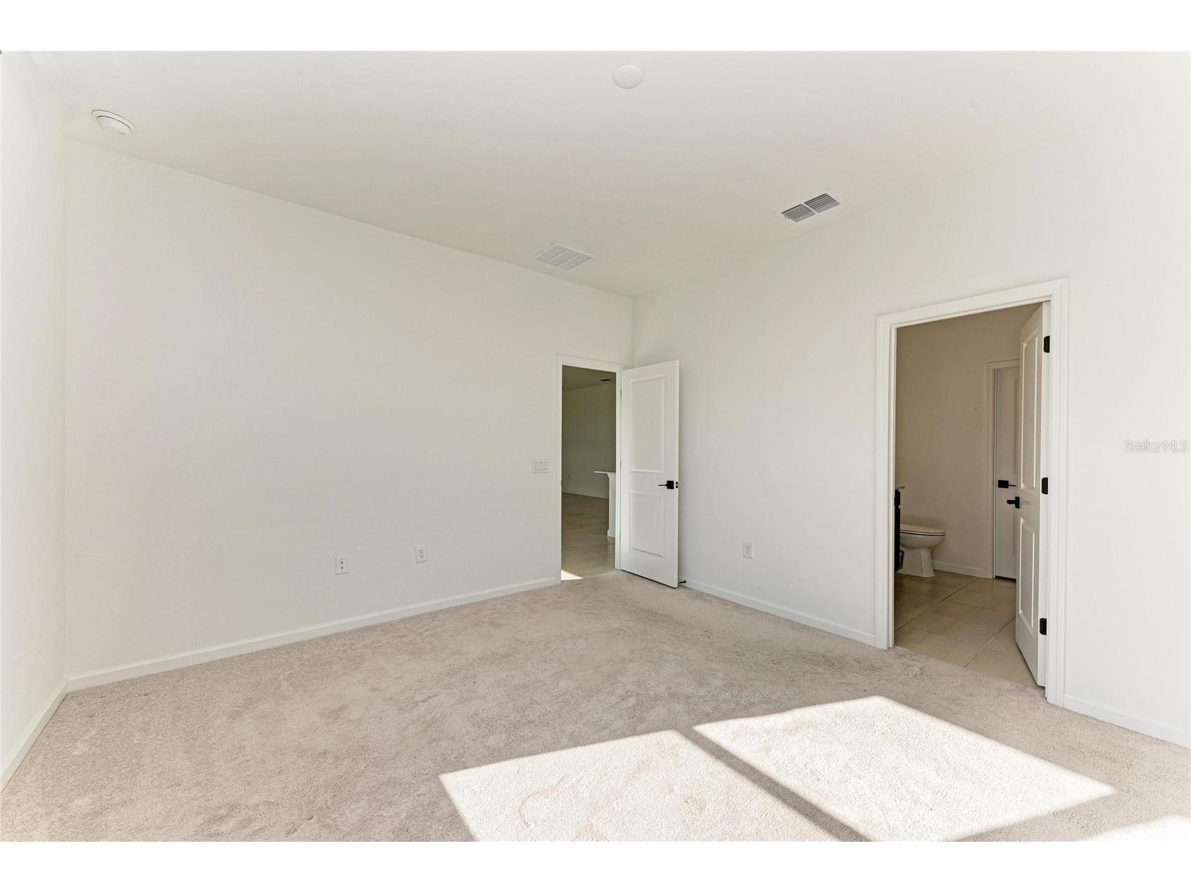 5637 Silverside Pine Court Bradenton FL 34211 A4686861 image29