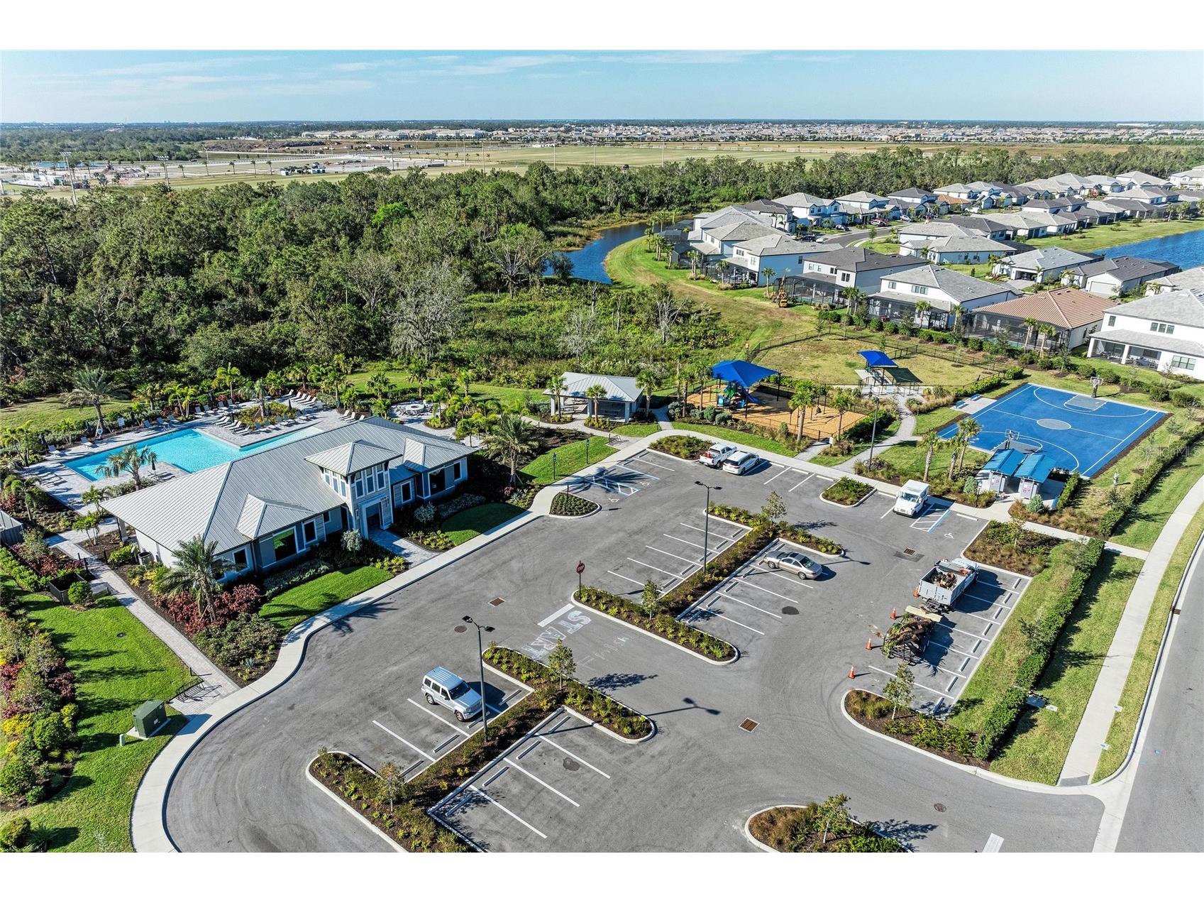 5637 Silverside Pine Court Bradenton FL 34211 A4686861 image50