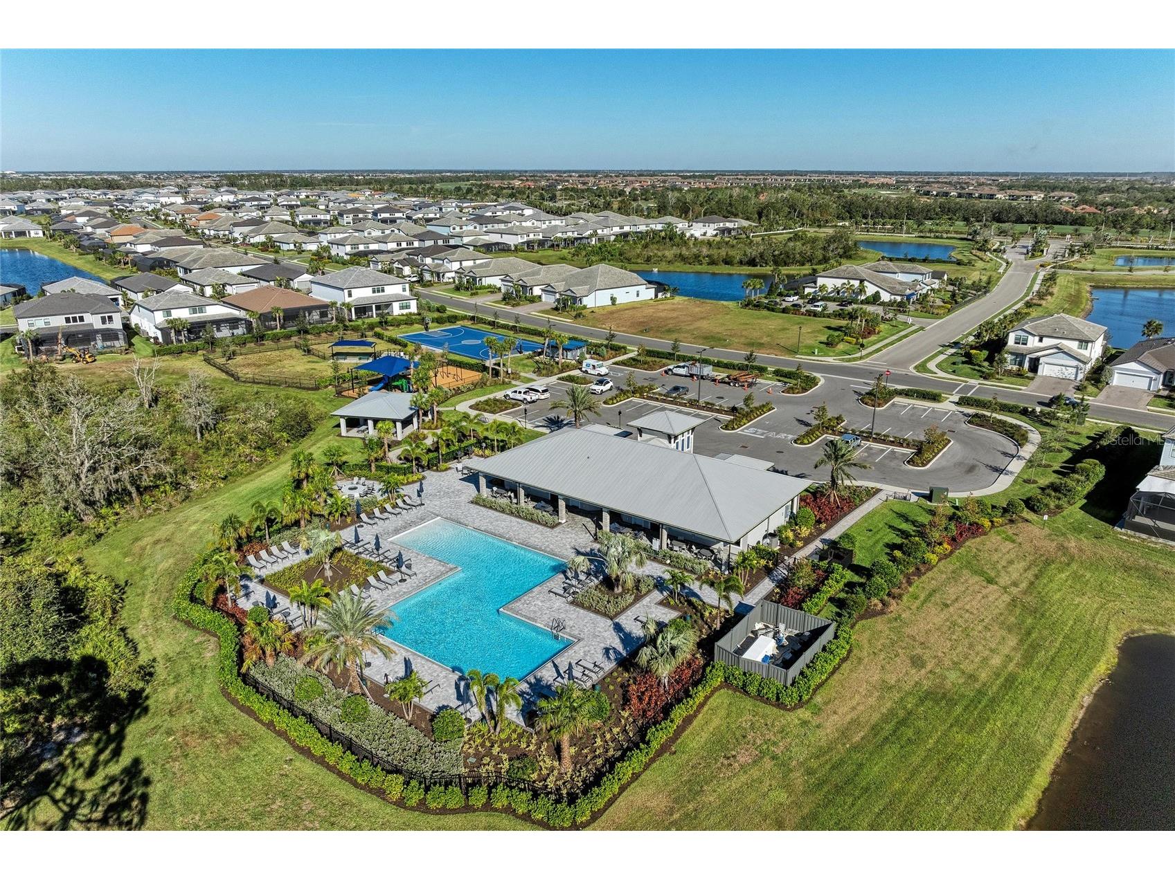 5637 Silverside Pine Court Bradenton FL 34211 A4686861 image60