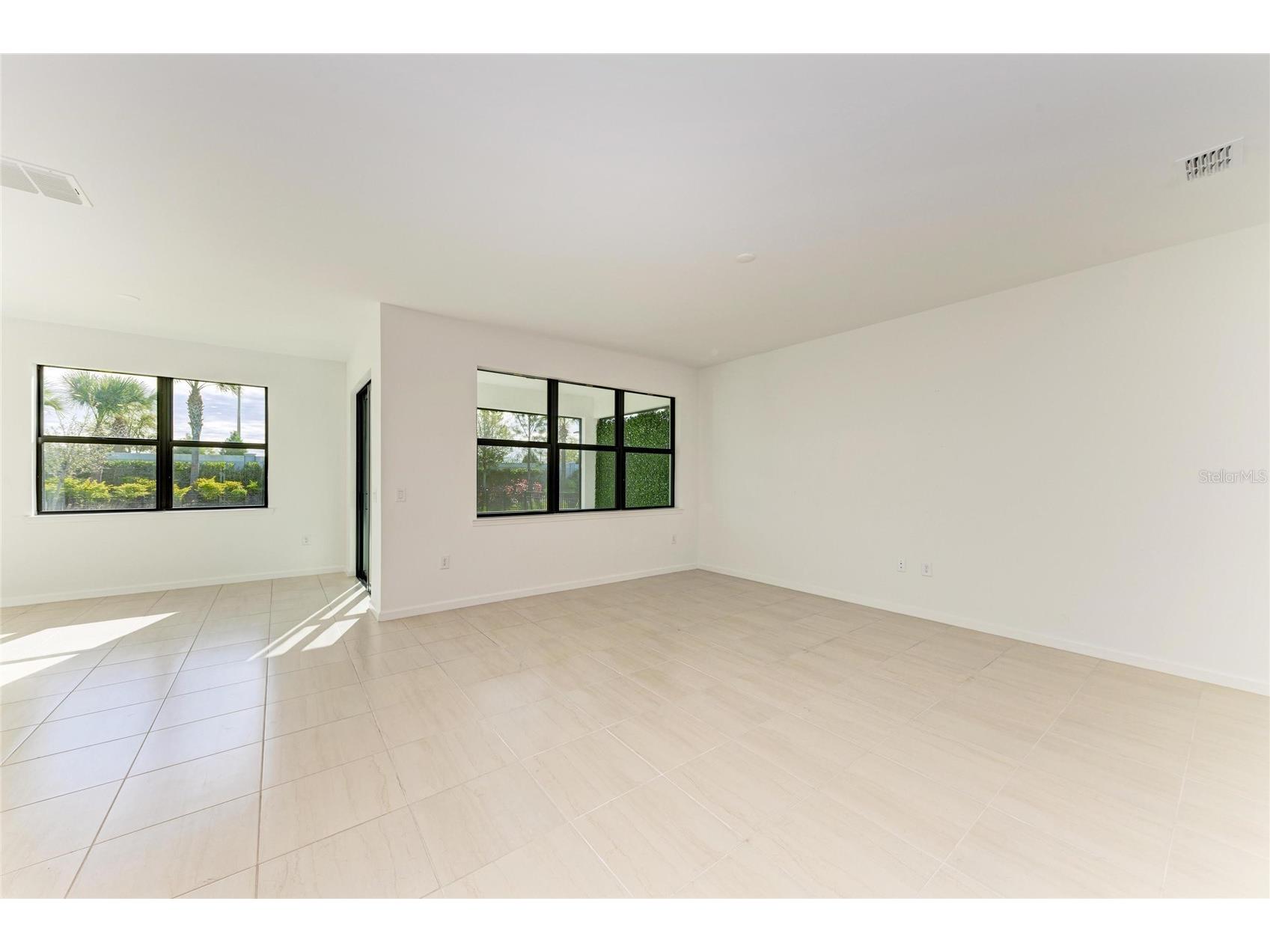 5637 Silverside Pine Court Bradenton FL 34211 A4686861 image7