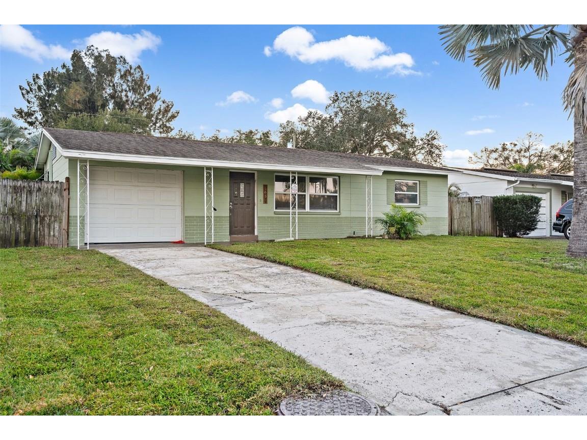 5638 56th Terrace N Saint Petersburg FL 33709 U8229493 image1