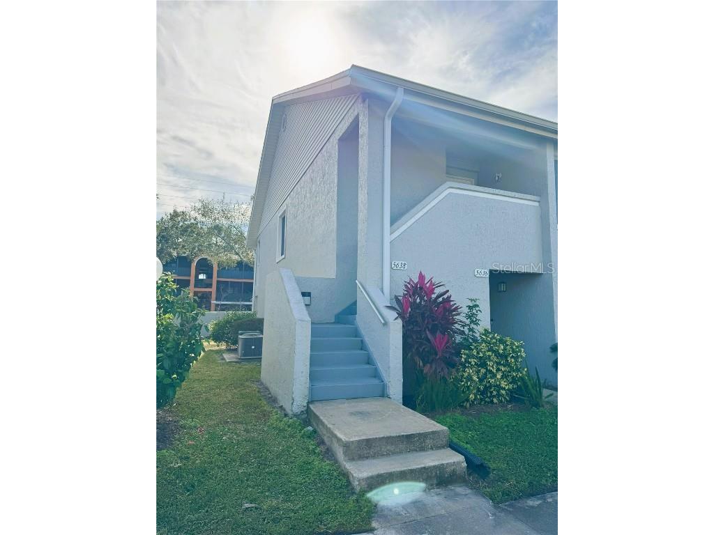 5638 Blue Shadows Court #1 Orlando FL 32811 O6263749 image1