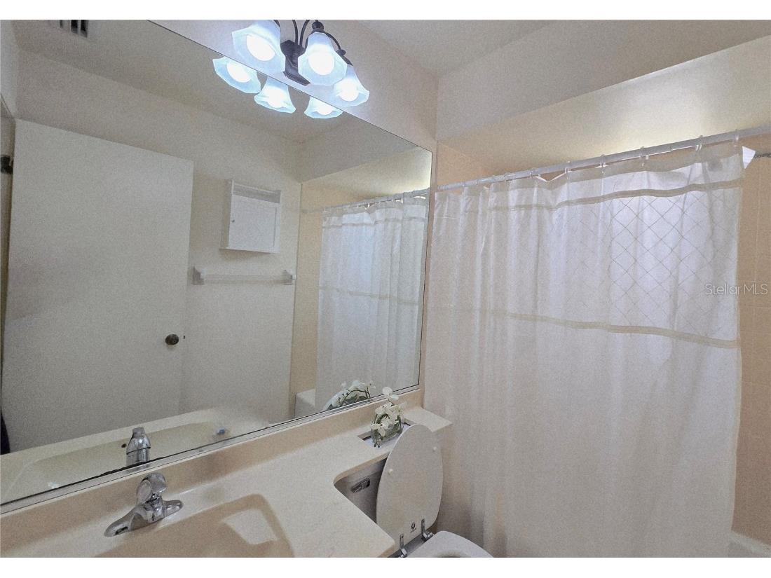 5638 Garden Lakes Palm Bradenton FL 34203 A4657122 image11