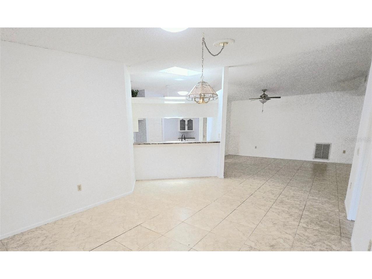 5638 Garden Lakes Palm Bradenton FL 34203 A4657122 image12