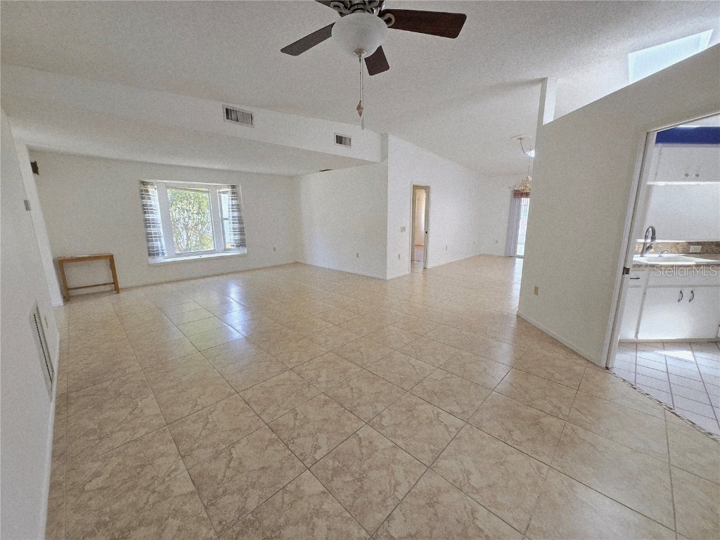 5638 Garden Lakes Palm Bradenton FL 34203 A4657122 image6
