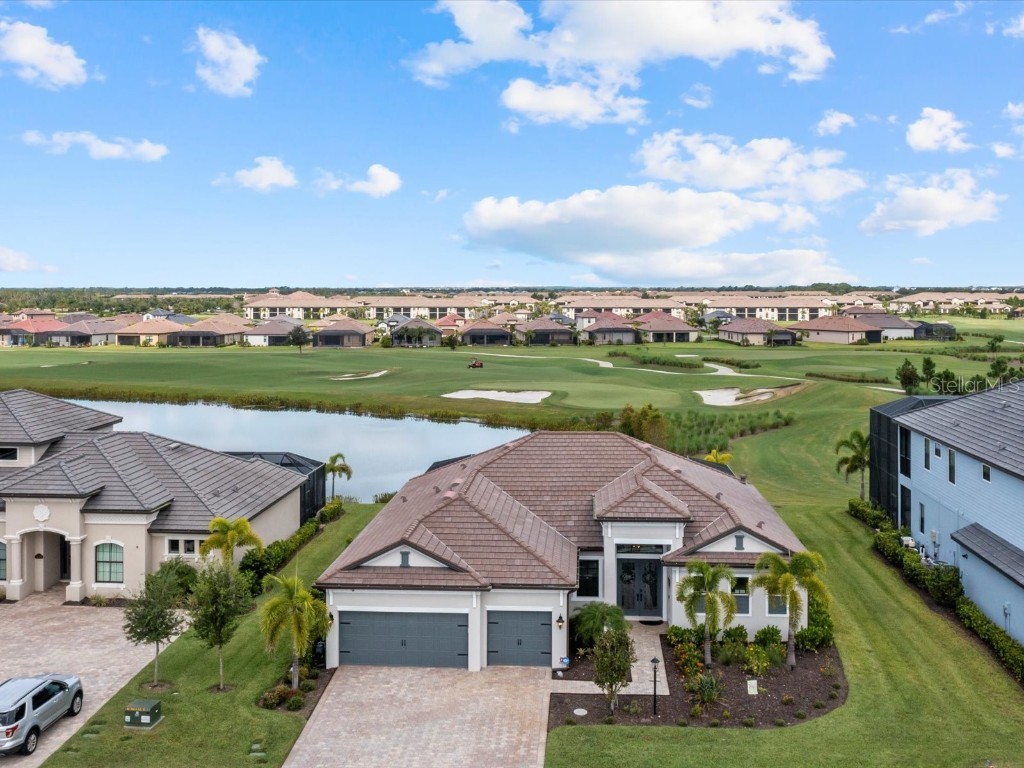 5638 Mulligan Way Lakewood Ranch FL 34211 A4579993 image1