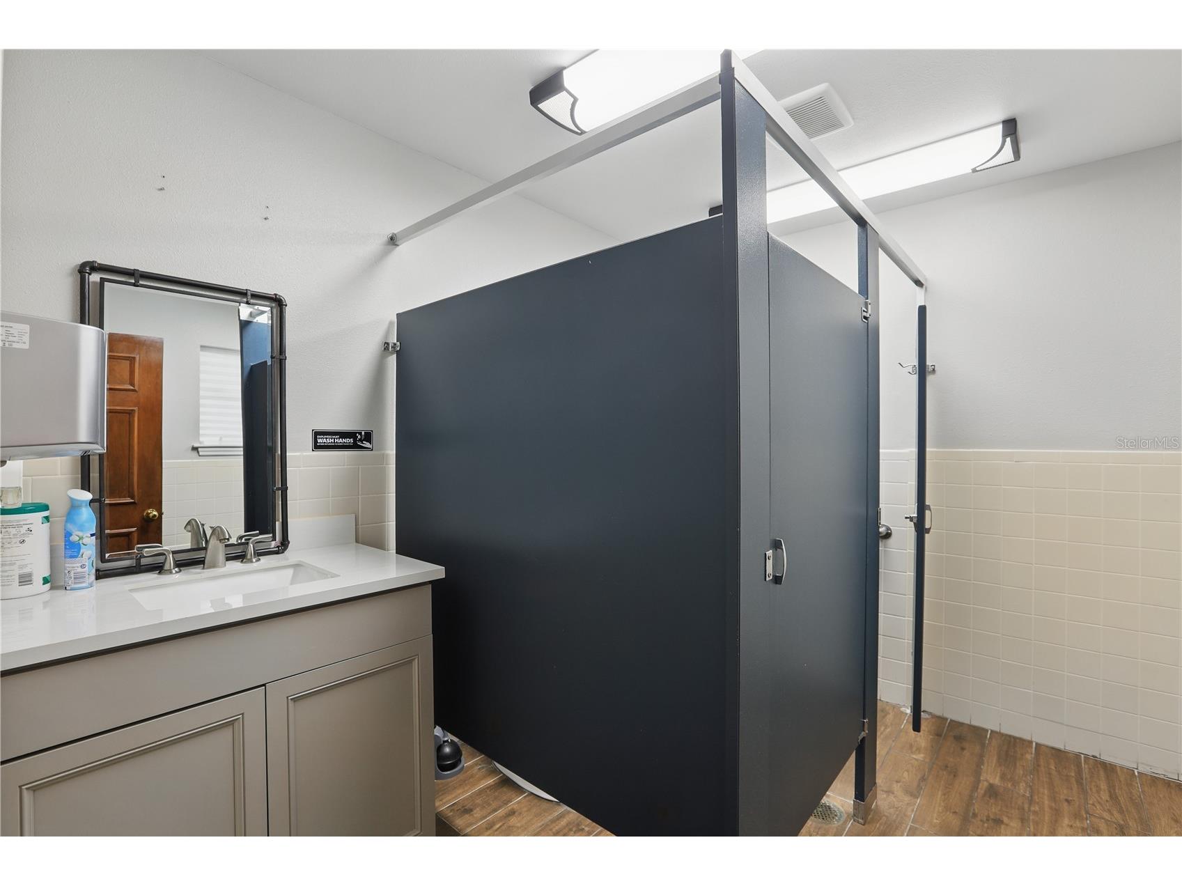 5639 Hansel Avenue Orlando FL 32809 O6381730 image15