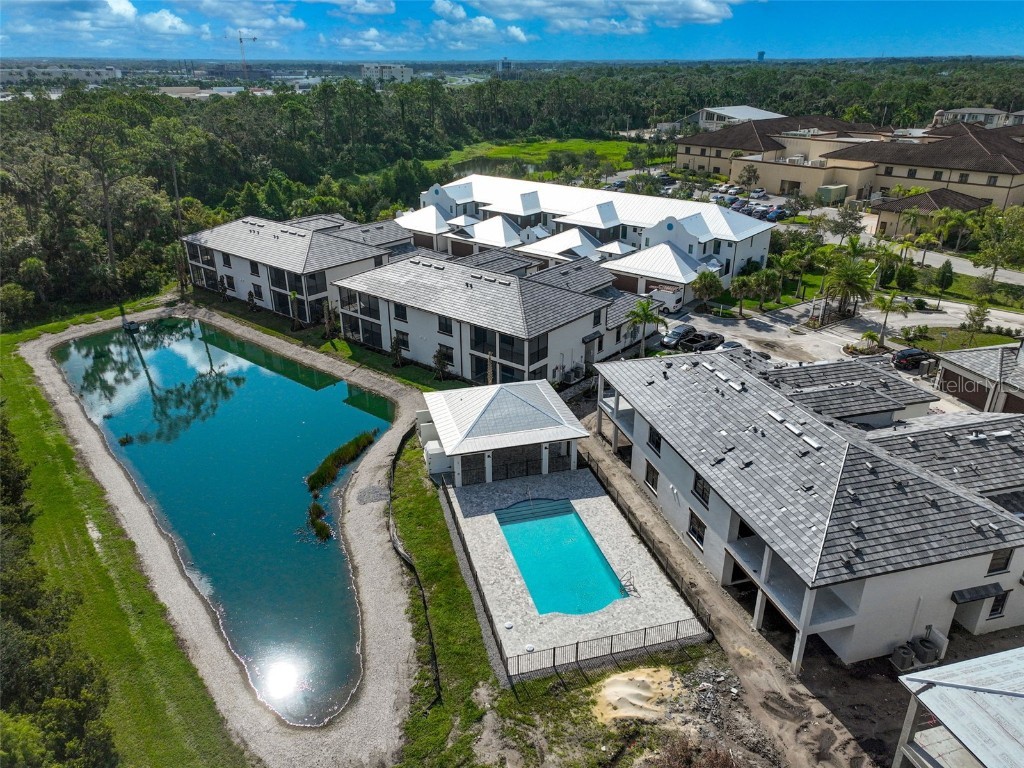 5639 N Honore Avenue #221 Sarasota FL 34243 A4583304 image1