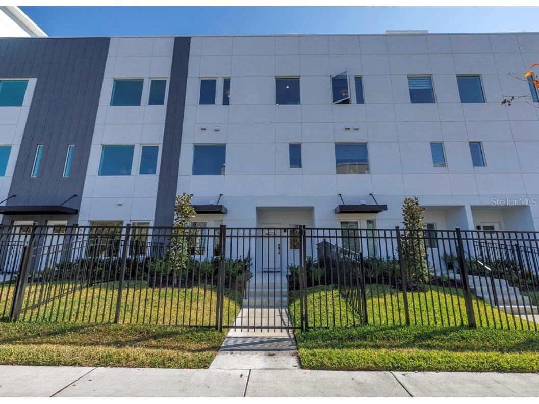 564 Dr Martin Luther King Jr Street S Saint Petersburg FL 33701 J996286 image1