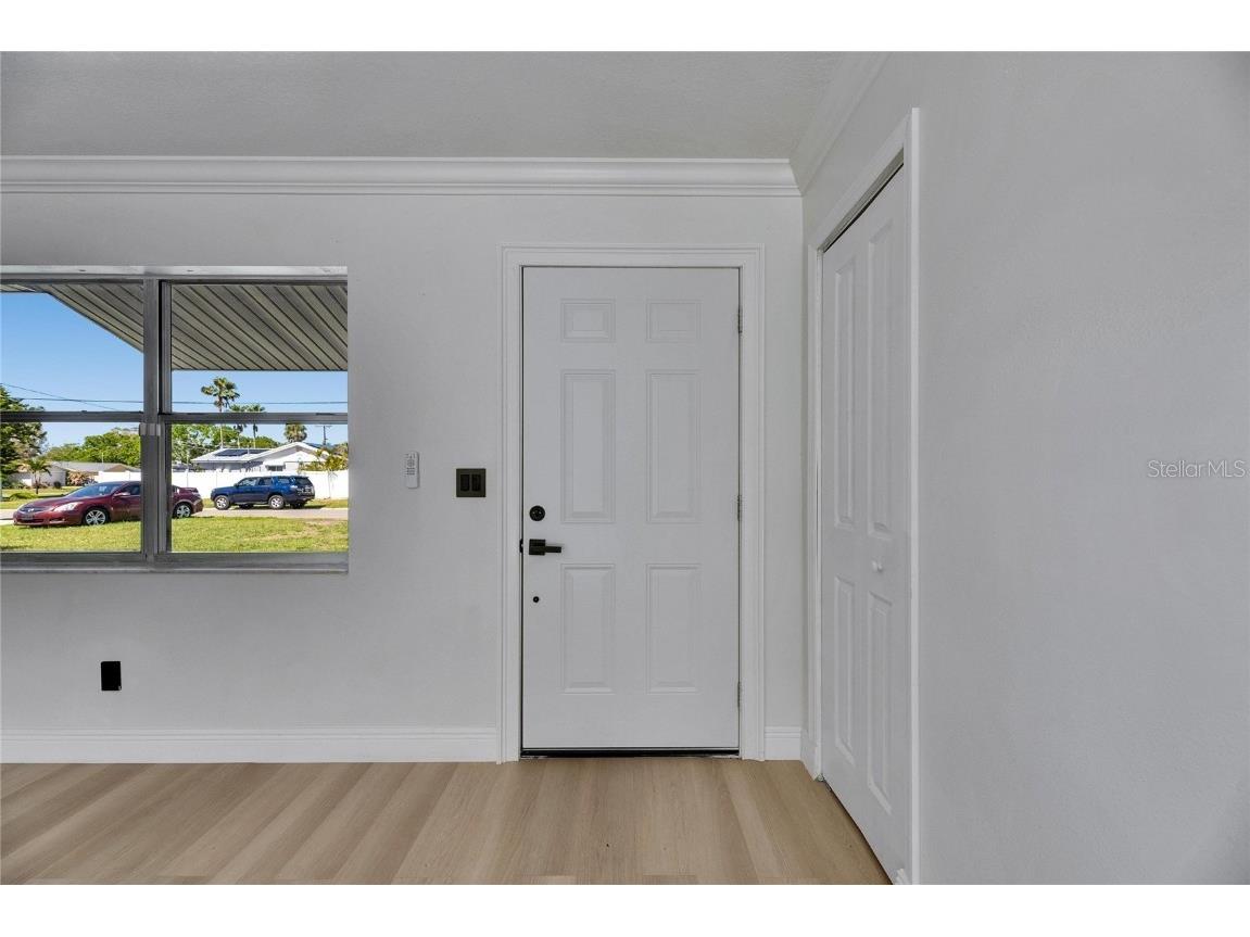 564 Florida Circle S Apollo Beach FL 33572 TB8435397 image7