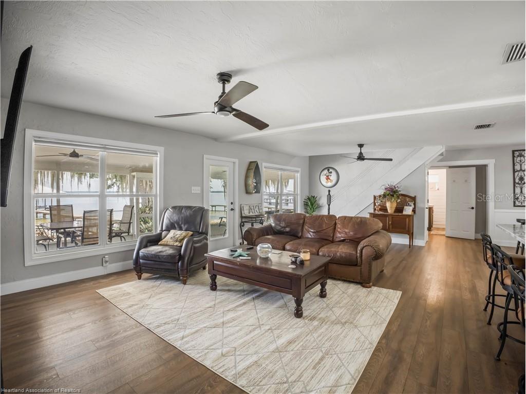 564 Lake June Road Lake Placid FL 33852 - LAKE JUNE L4963263 image2