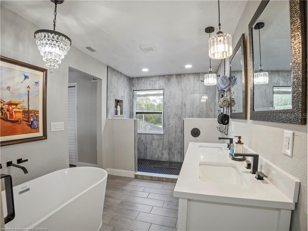 564 Lake June Road Lake Placid FL 33852 - LAKE JUNE L4963263 image31