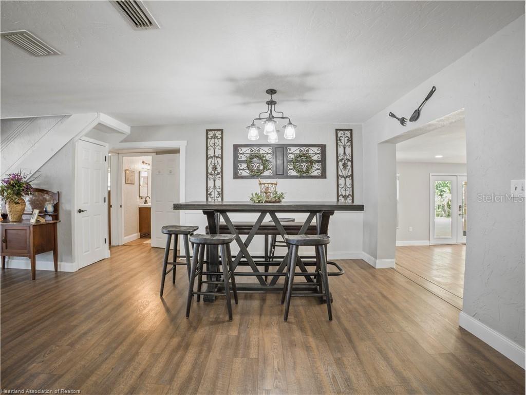564 Lake June Road Lake Placid FL 33852 - LAKE JUNE L4963263 image4