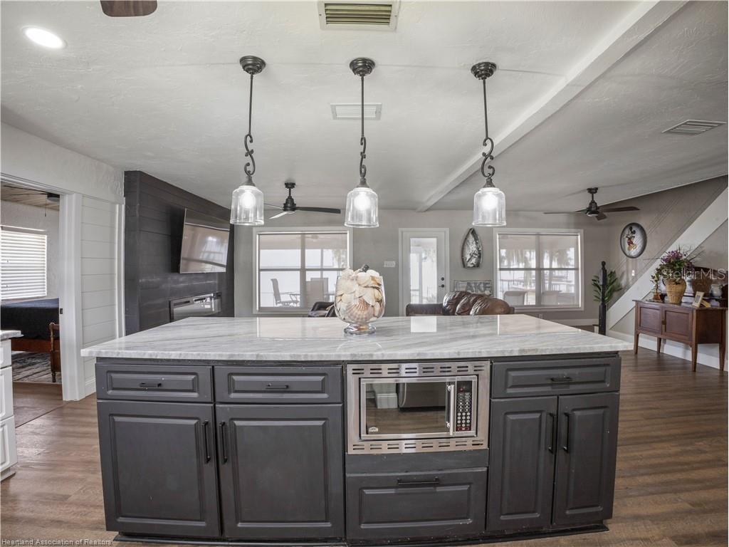 564 Lake June Road Lake Placid FL 33852 - LAKE JUNE L4963263 image8