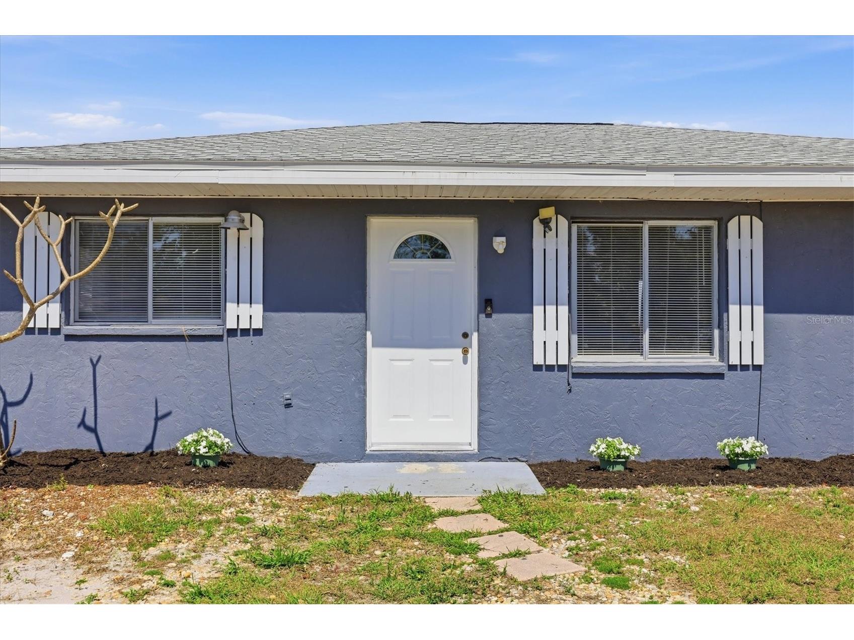 564 Leach Street Englewood FL 34223 D6146546 image4