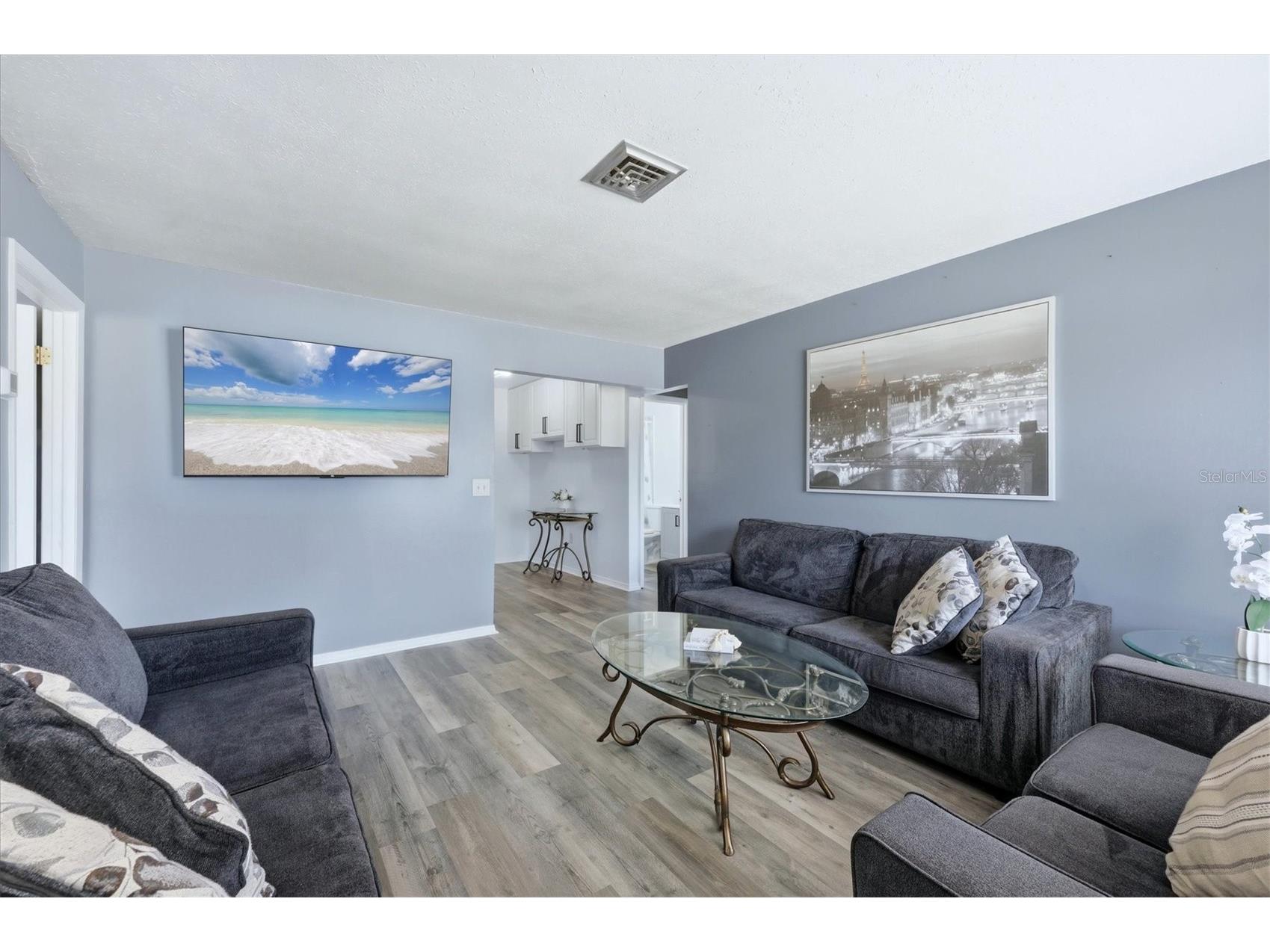 564 Leach Street Englewood FL 34223 D6146546 image5