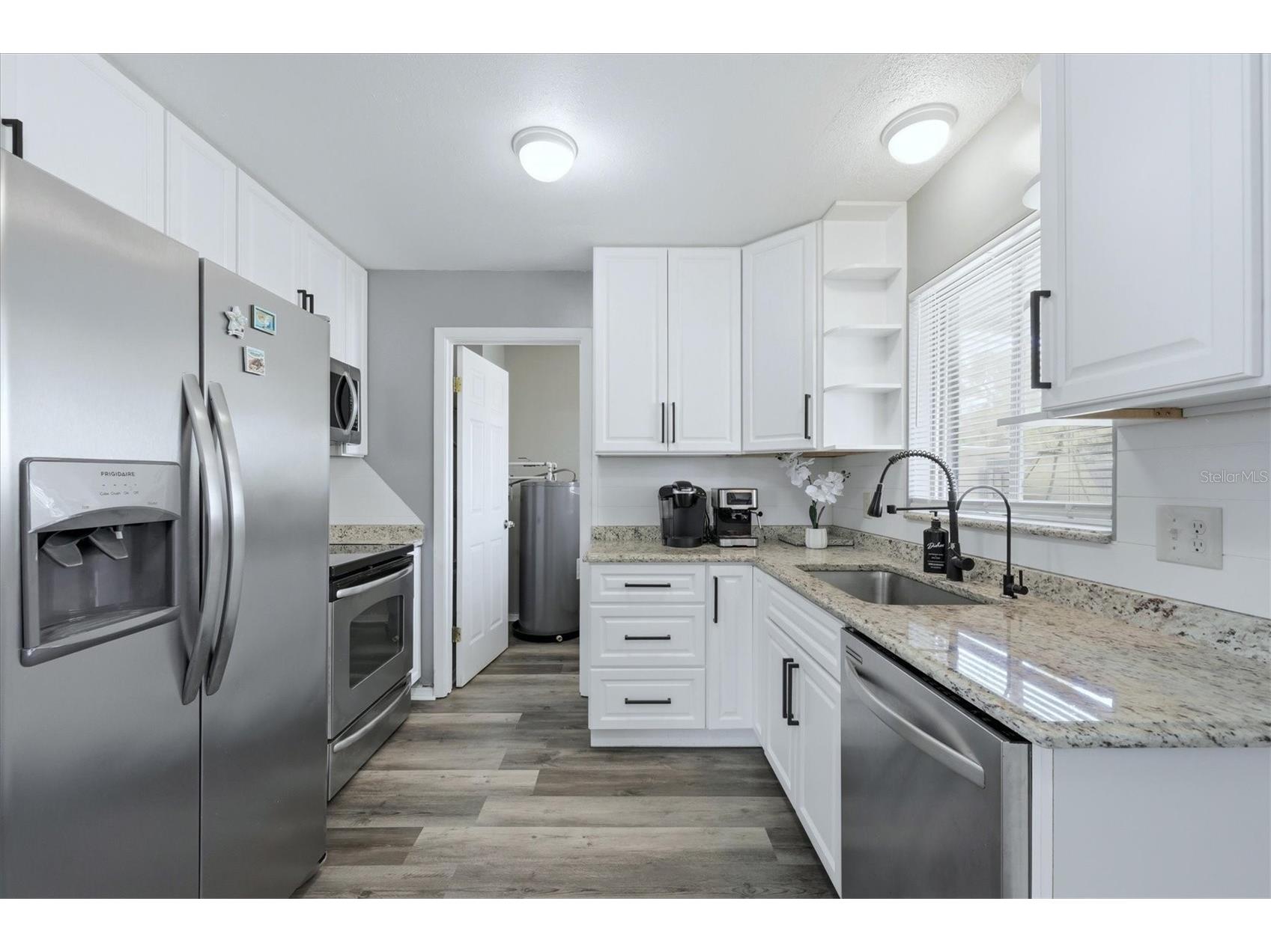 564 Leach Street Englewood FL 34223 D6146546 image9