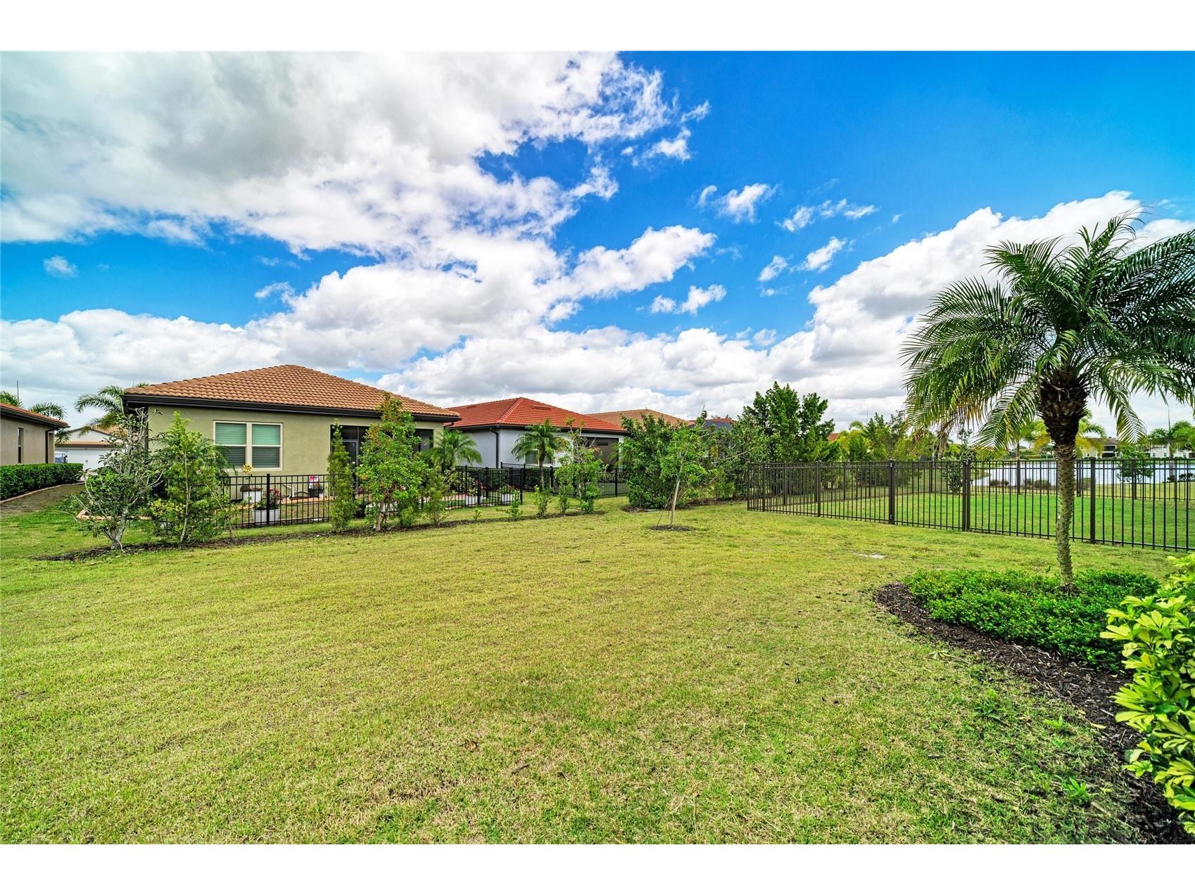 564 Maraviya Boulevard Nokomis FL 34275 A4690294 image3