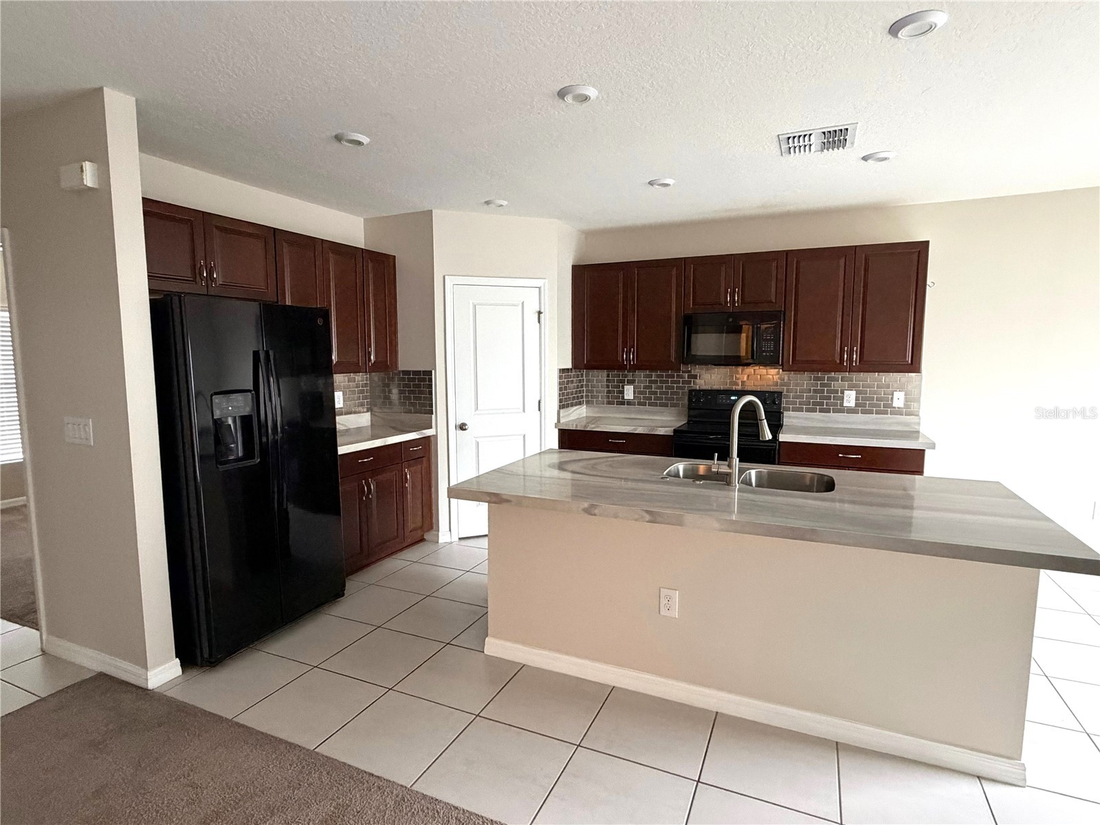 564 Meadow Bend Drive Davenport FL 33837 S5145865 image6