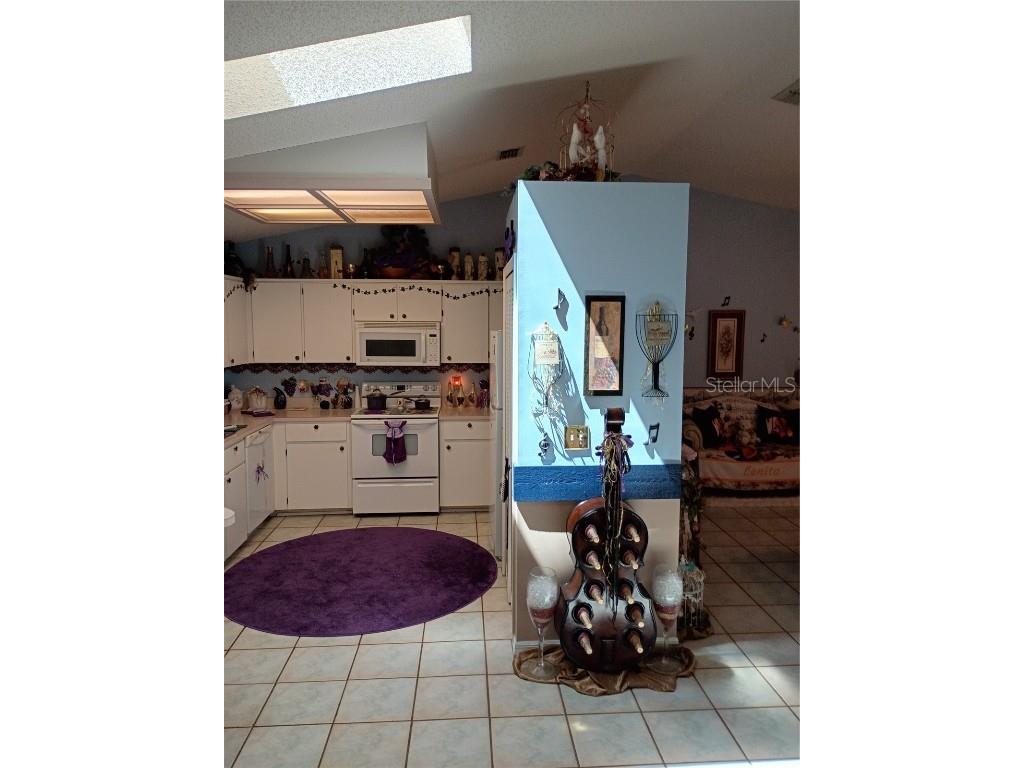 564 W Central Avenue Orange City FL 32763 V4946345 image17