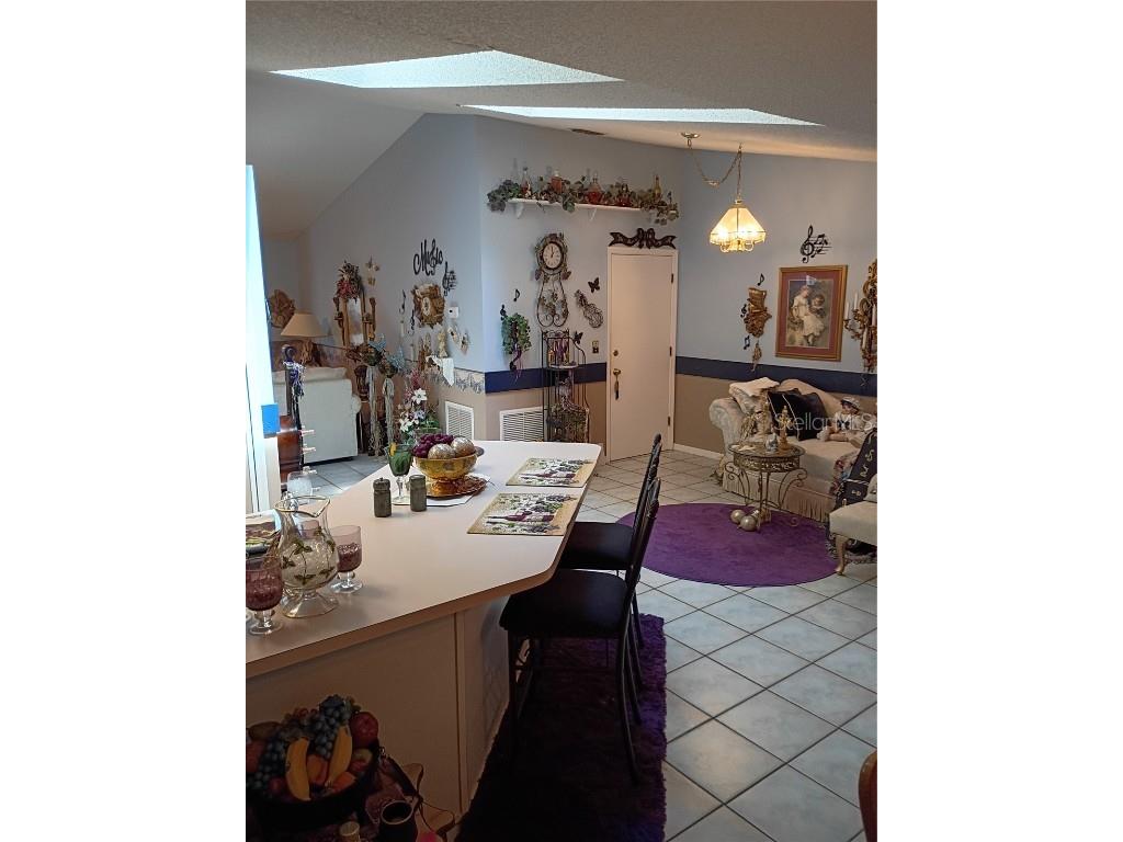 564 W Central Avenue Orange City FL 32763 V4946345 image22