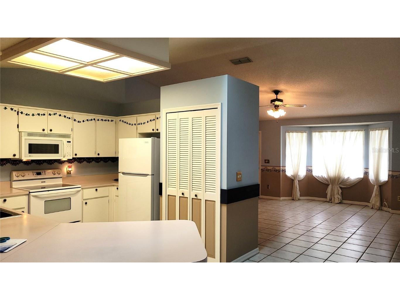 564 W Central Avenue Orange City FL 32763 V4946345 image5