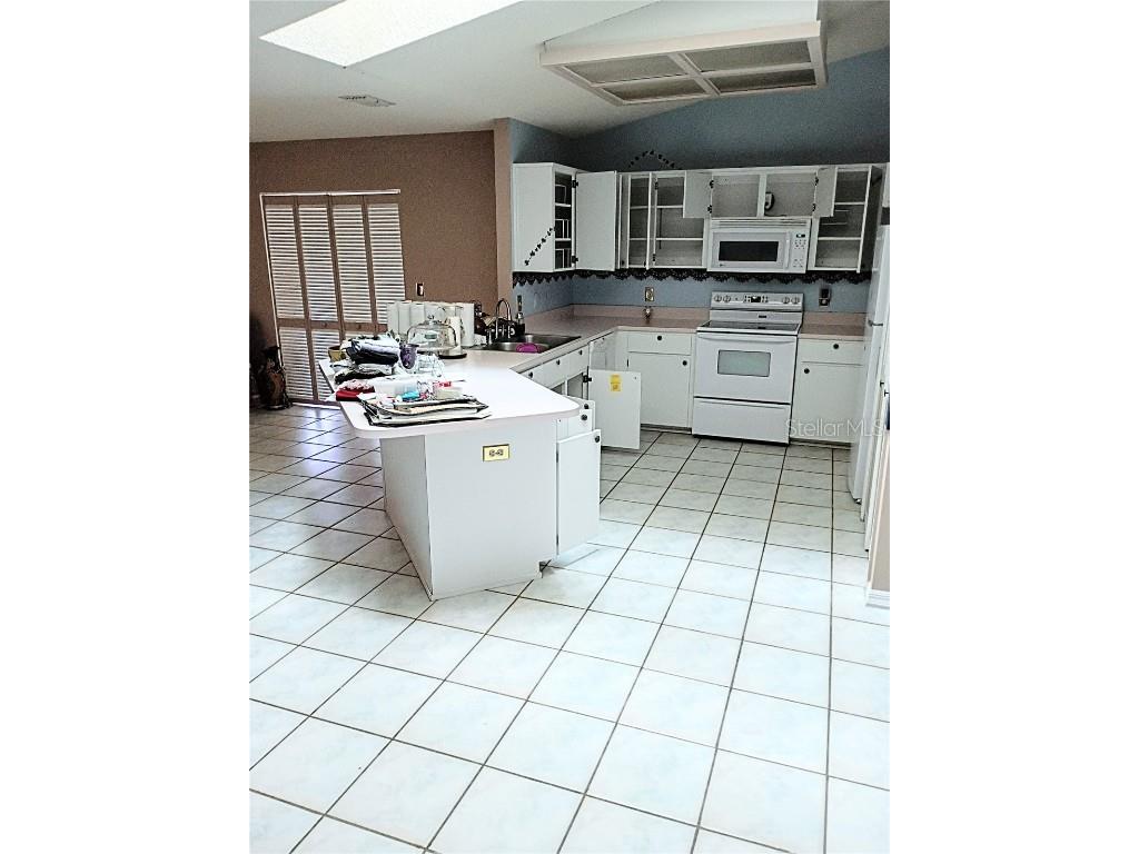 564 W Central Avenue Orange City FL 32763 V4946345 image7