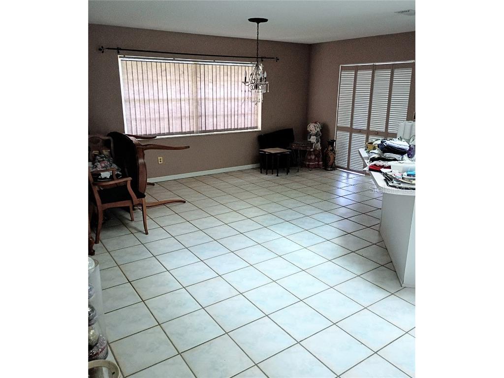 564 W Central Avenue Orange City FL 32763 V4946345 image8