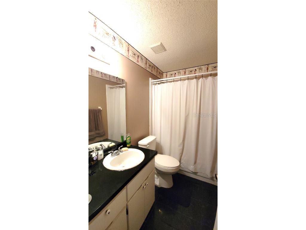 564 W Central Avenue Orange City FL 32763 V4946345 image9