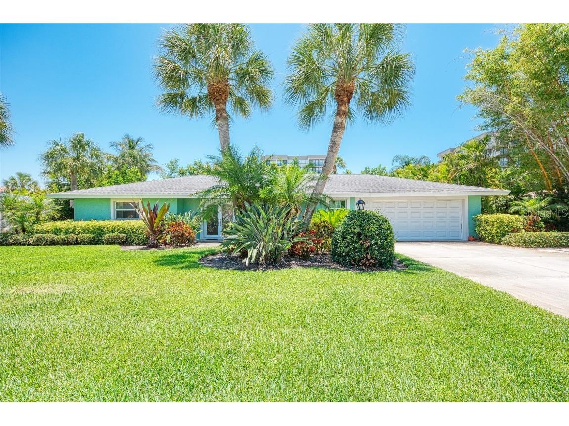 5640 Cape Leyte Drive Sarasota FL 34242 A4607612 image1