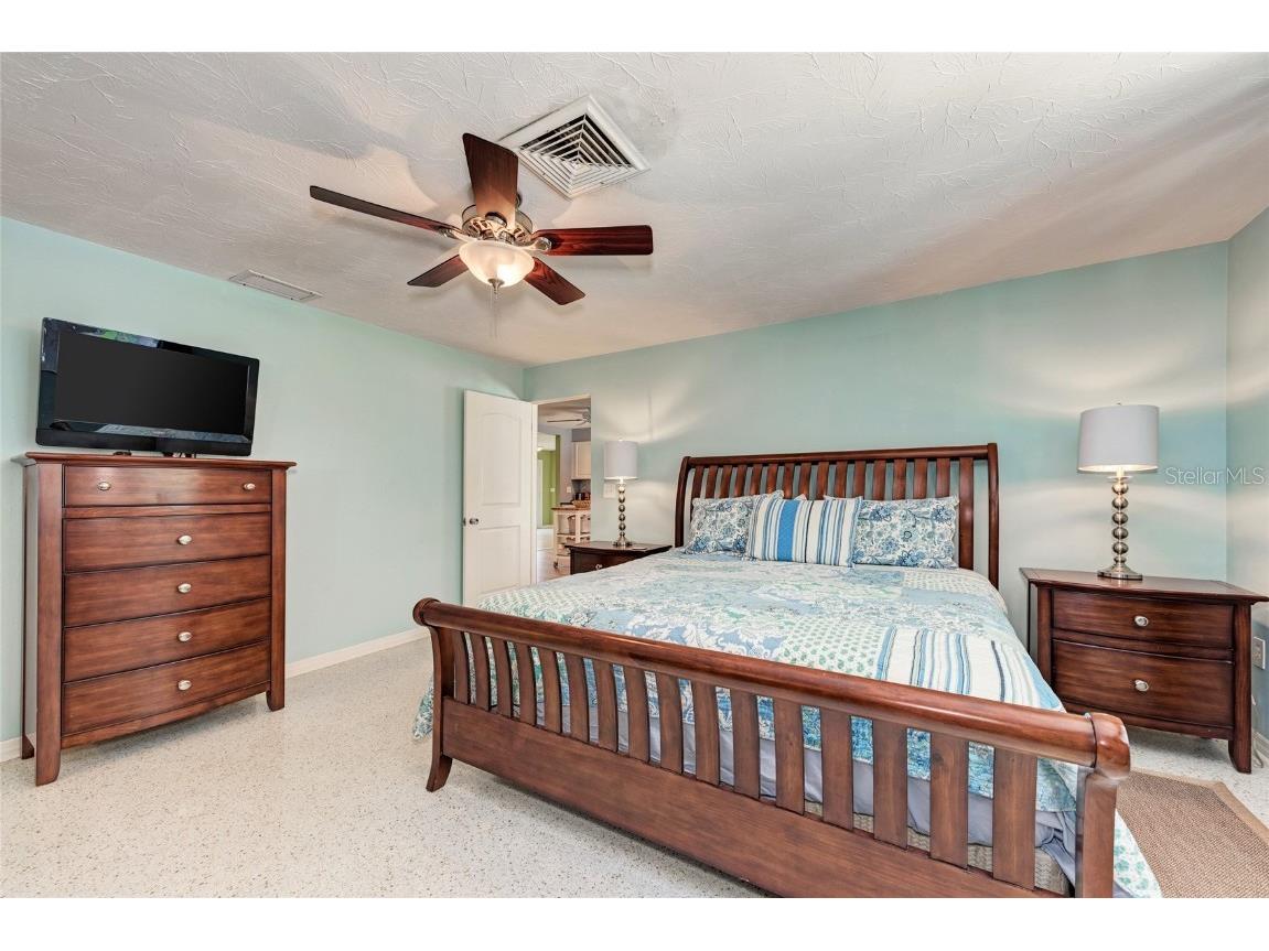 5640 Cape Leyte Drive Sarasota FL 34242 A4607612 image27