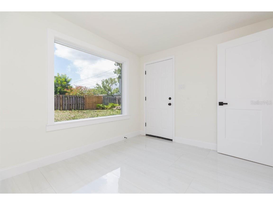 5640 Cedar Street NE Saint Petersburg FL 33703 TB8418636 image30